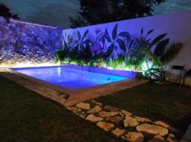 Casa otoch, hotel a Ucú