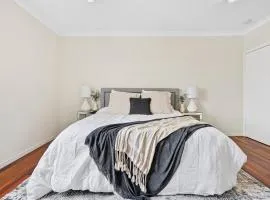 Rockhampton Inner City Apartment