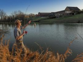 Santa's Lodge, brunarica v mestu Santa Claus