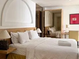 Green Leaf Villa - 1 Bedroom pool Villa with Minimum Stay 2 Nights