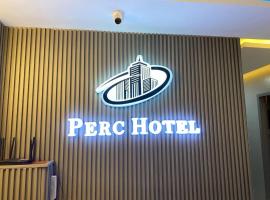 Perc Hotel, Hotel in Pinamungahan