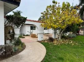 Bella Vista Spacious 5-bed home with stunning mountain views and pool