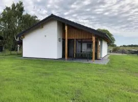 N8 Eingezäuntes Ferienhaus in Eckwarderhörne