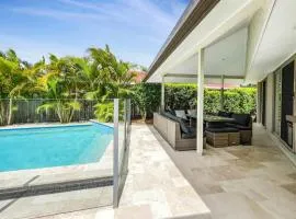 Bokarina Pool House - Relaxed Coastal Living