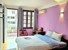 Rainbow HomeStay - No 8 Alley 18B Tong Dan