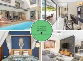 Balaclava Star, luxury 5BR villa with pool by IHR