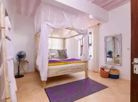 Shela Pink House Suites 2