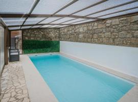 El Nogal de Marieta, hotel in Peguerinos