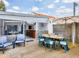 Maison avec jardin pour 8 à 550m de la plage