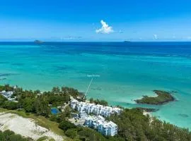 Aqua Serena - Luxury Beachfront Penthouse
