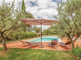 Panoramic villa with pool and gym, hotel v destinaci Grottammare