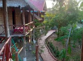 Setha About The World Homestay & Scooter