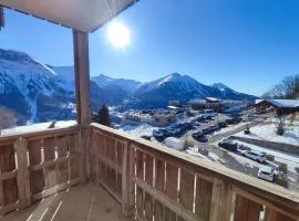 Mountain Retreat in Hautes-Alpes with Stunning Views