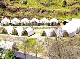 Kasol Magic Valley Camp, hotel v destinaci Jari