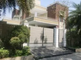 Elegency Farm Stay