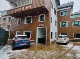 silver inn srinagar