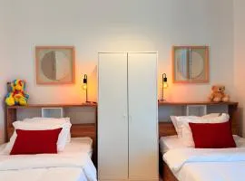 ONE Guest Place Twin Room with Shared Toilet