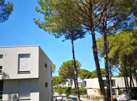 Gjiri i Lalzit - San Pietro - Leta's Apartments with Garden
