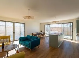 Maison neuve proche océan, terrasse, parking, 8 pers - FR-1-319-585