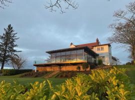Highgrove House Hotel, hotel v destinaci Loans