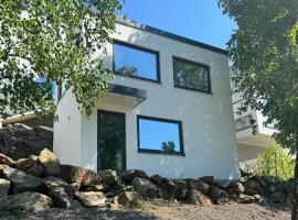 Villa in Trångsund, hotel v destinaci Stockholm