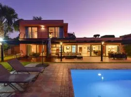 Salobre Villa 2 by Villagrancanaria