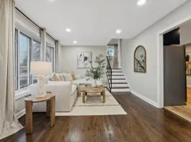 Elevated Stay 3BR in Addison