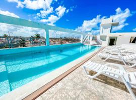 ROOFTOP POOL Ducassi STUIOS SUITES Los Corales HOTEL BEACH CLUB & SPA, hotel v destinaci Punta Cana