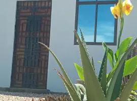 Maku House