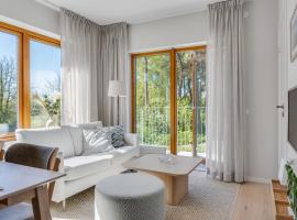 Cozy, designed, Beach House apartment, hôtel avec piscine à Beddinge Strand