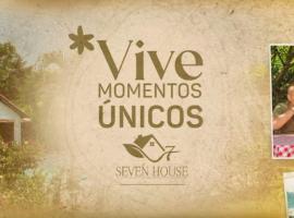 Hotel CAMPESTRE SEVEN HOUSE, hotel v destinaci La Floresta