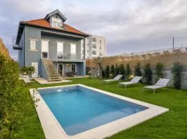 Douro Prestige Urban Retreat with shared S-Pool & Gym