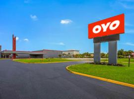 OYO Hotel Orlando Airport, hotel em Orlando