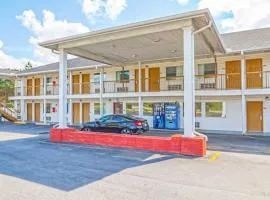 Economy Inn By OYO Ashburn