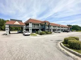 Executive Inn Ridgeway I-77