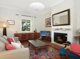 Poppy Cottage