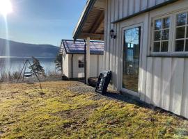 Leiligheten, hotel com banheiras de hidromassagem em Fyresdal