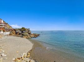 H249 - Hamilton Cove Villa 2-49, accessible hotel in Avalon