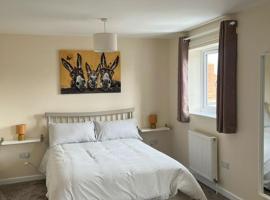 Flat At 34, hotel in Street