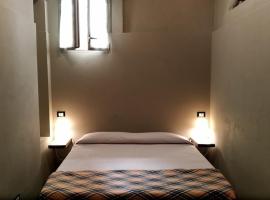 HOST4U - AGRITURISMO Il Geco III, Appartamento Piano Terra, ξενοδοχείο σε Civezza
