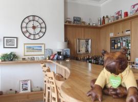 Bryn-Y-Mor (ADULT ONLY)