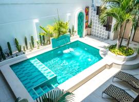 Casana Rosa Hotel, cheap hotel in Santa Marta