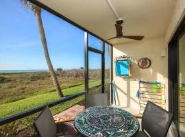 Beachfront Condo, Sanibel Sandalfoot 1C1