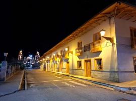 Hotel Aural, viešbutis mieste Kachamarka