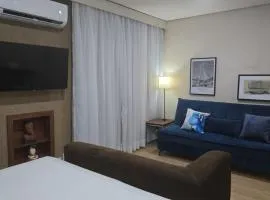 Unique Home 15min Cons USA - Smart TV e Sofá Cama