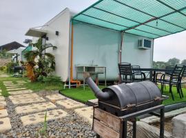 FarmKO Glamping, Hotel in Dolores