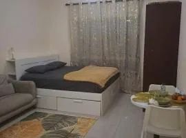 DELUXE ROOMS Feel like home
