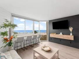 FANTASTIC FULLY RENOVATED Beach Front Condo - Incredible View - Top of the Gulf 321