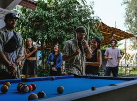 Social Garden Hostel, hotel in Chiang Rai