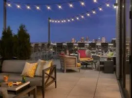 Angad Arts Hotel St Louis, Tapestry Collection by Hilton